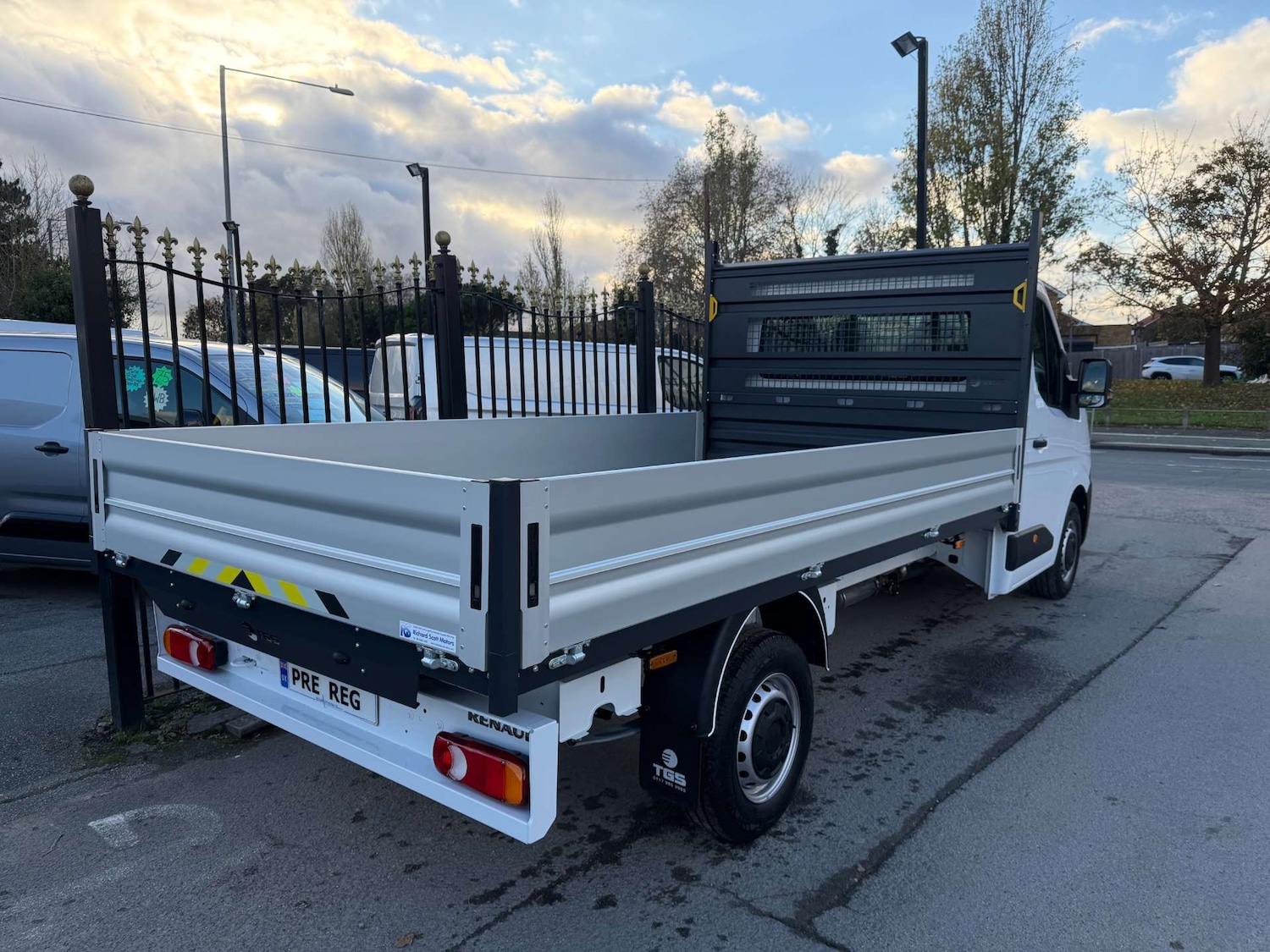 Used Renault Master 2025 for sale - 76614723: Photo 2