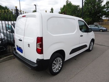 Used Peugeot Partner 2022 for sale - 75149708: Photo