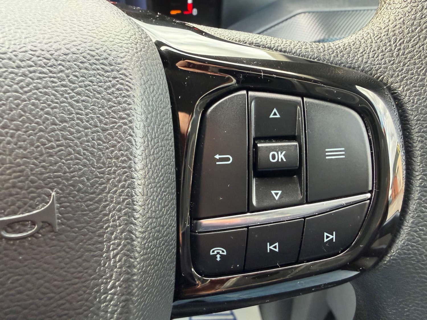 Used Ford Transit Custom 2024 for sale - 76601132: Photo 13