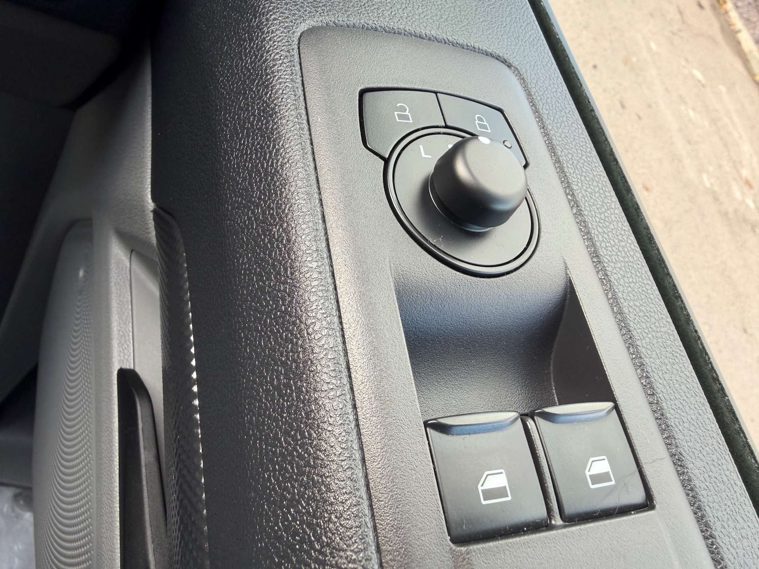 Used Ford Transit Custom 2024 for sale - 76601132: Photo 16