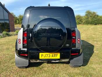 Used Land Rover Defender 2023 for sale - 75098625: Photo