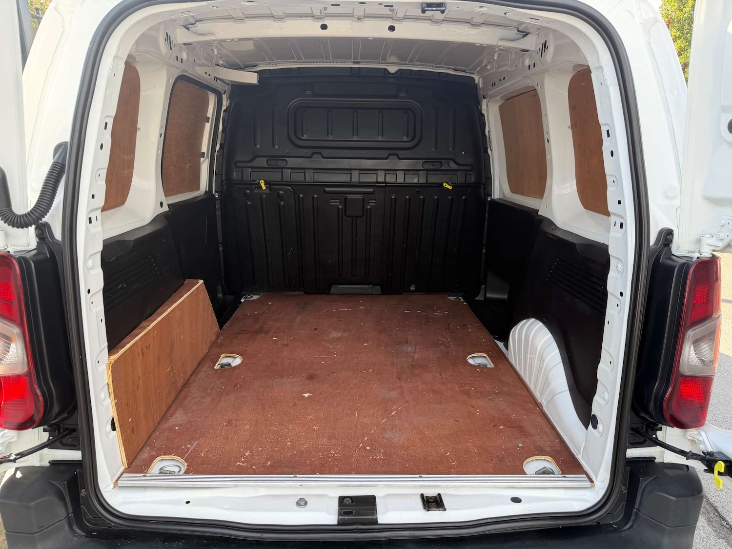 Used Peugeot Partner 2019 for sale - 76278384: Photo 18