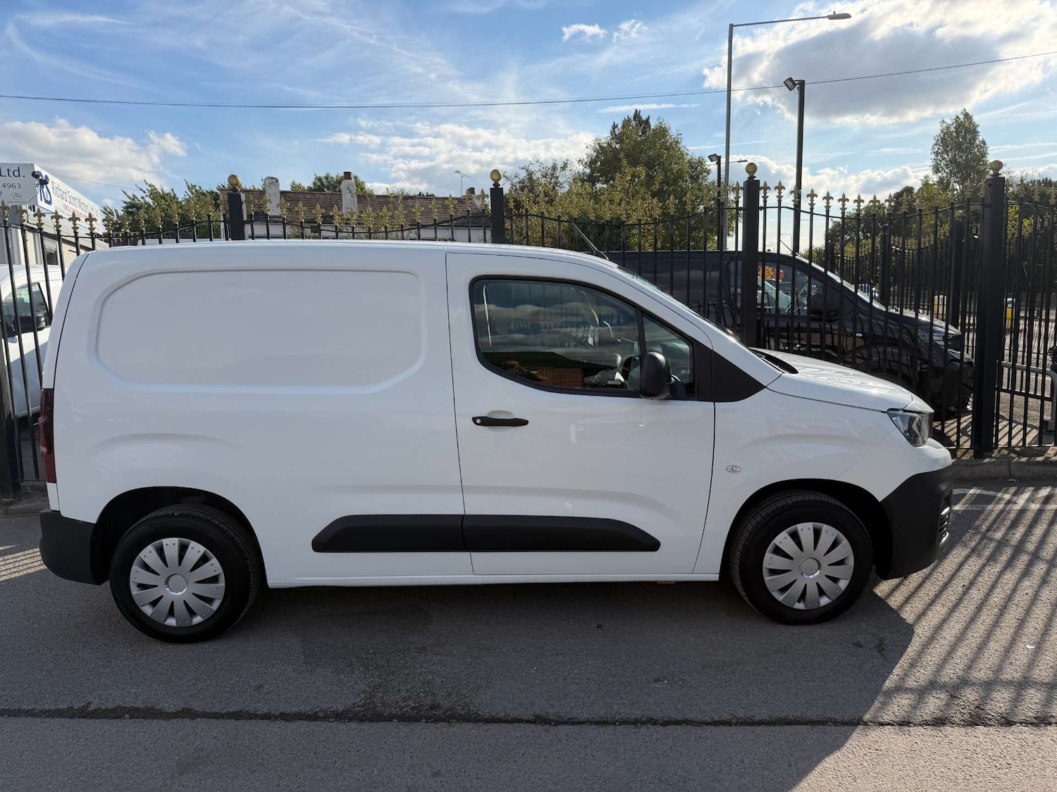 Used Peugeot Partner 2019 for sale - 76278384: Photo 5