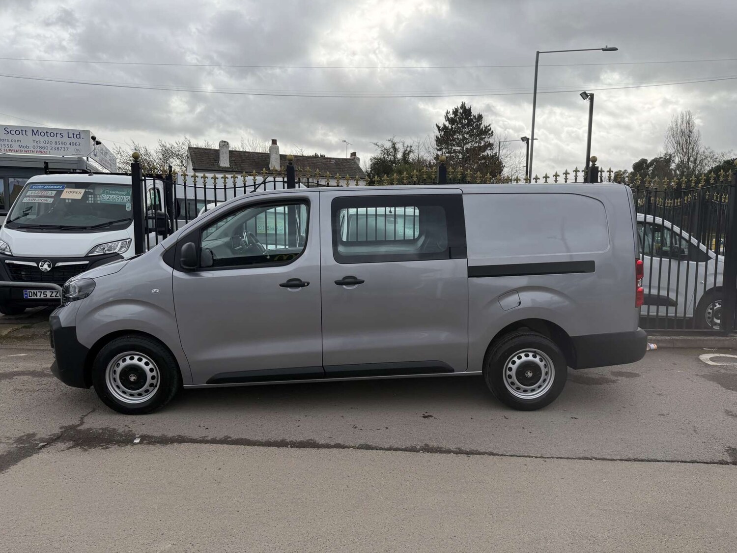 Used Vauxhall Vivaro 2025 for sale - 77813624: Photo 7