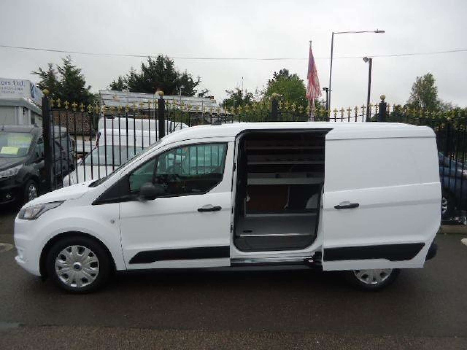 Used Ford Transit Connect 2021 for sale - 76363940: Photo 6