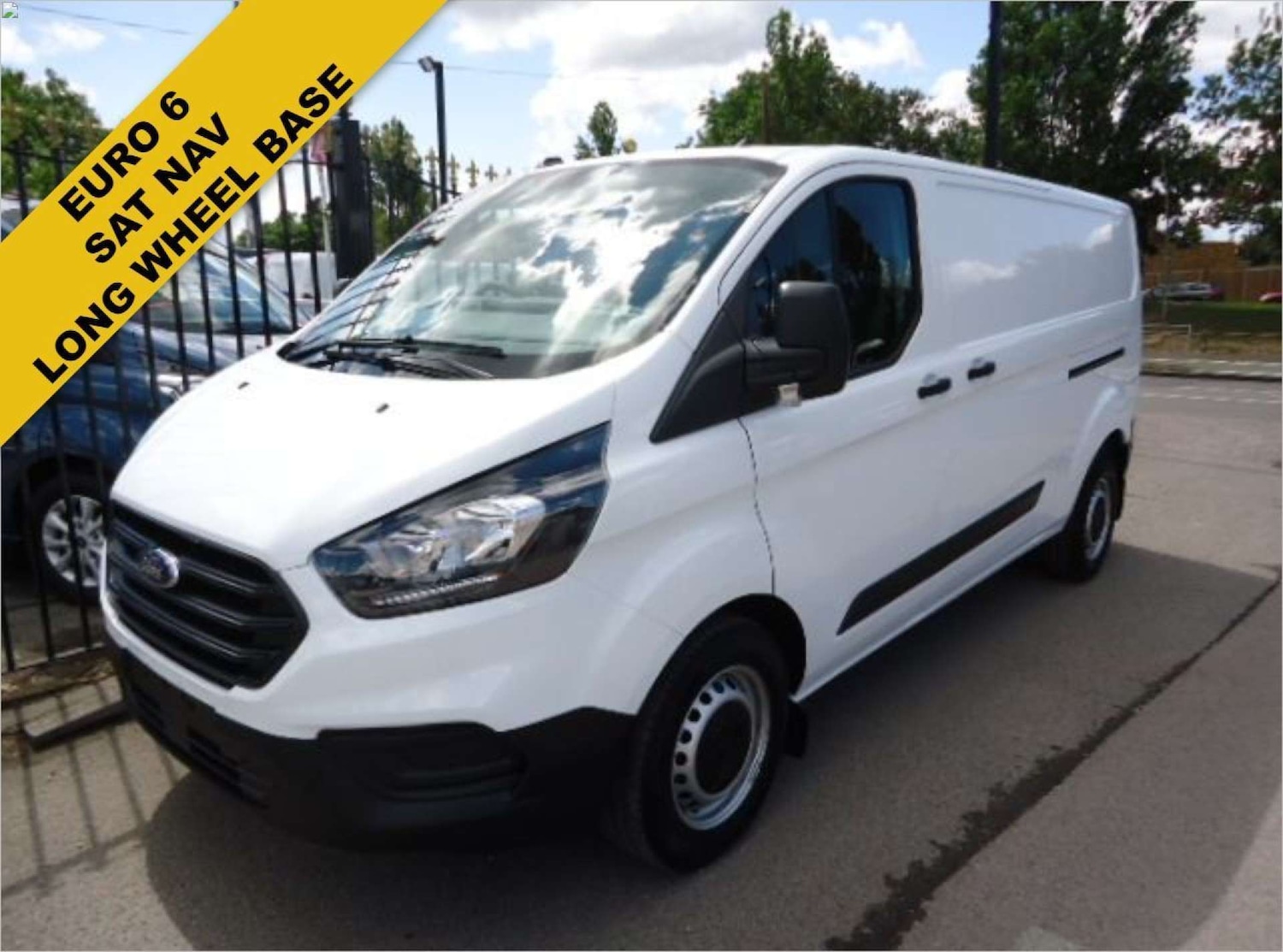 Used Ford Transit Custom 2023 for sale - 76601110: Photo 1