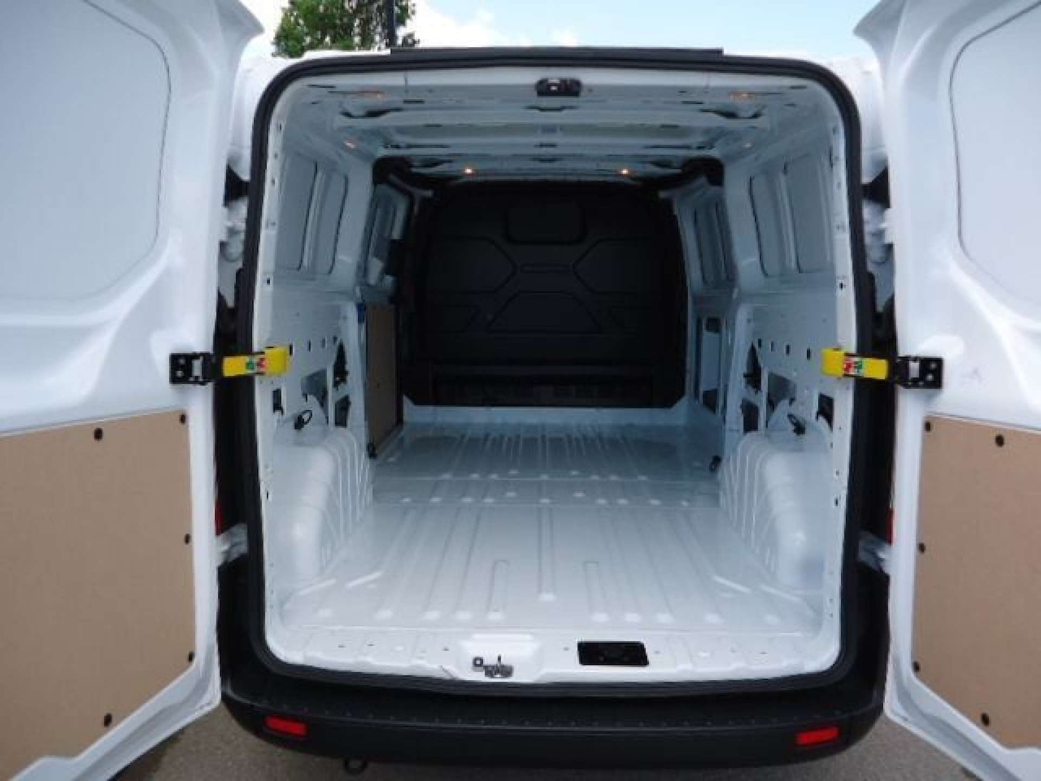 Used Ford Transit Custom 2023 for sale - 76601110: Photo 15