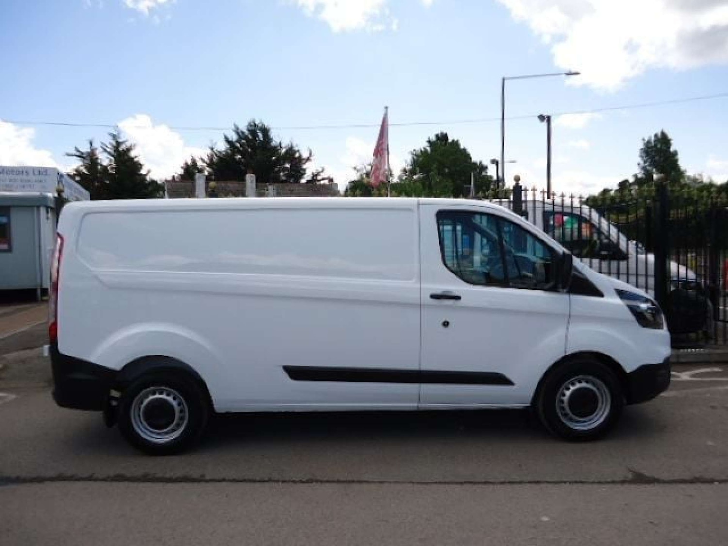 Used Ford Transit Custom 2023 for sale - 76601110: Photo 5