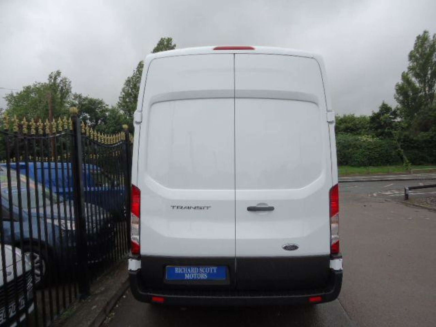 Used Ford Transit 2024 for sale - 76363862: Photo 4