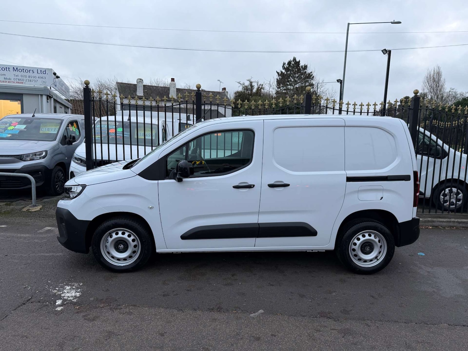 Used Vauxhall Combo 2025 for sale - 76961769: Photo 6
