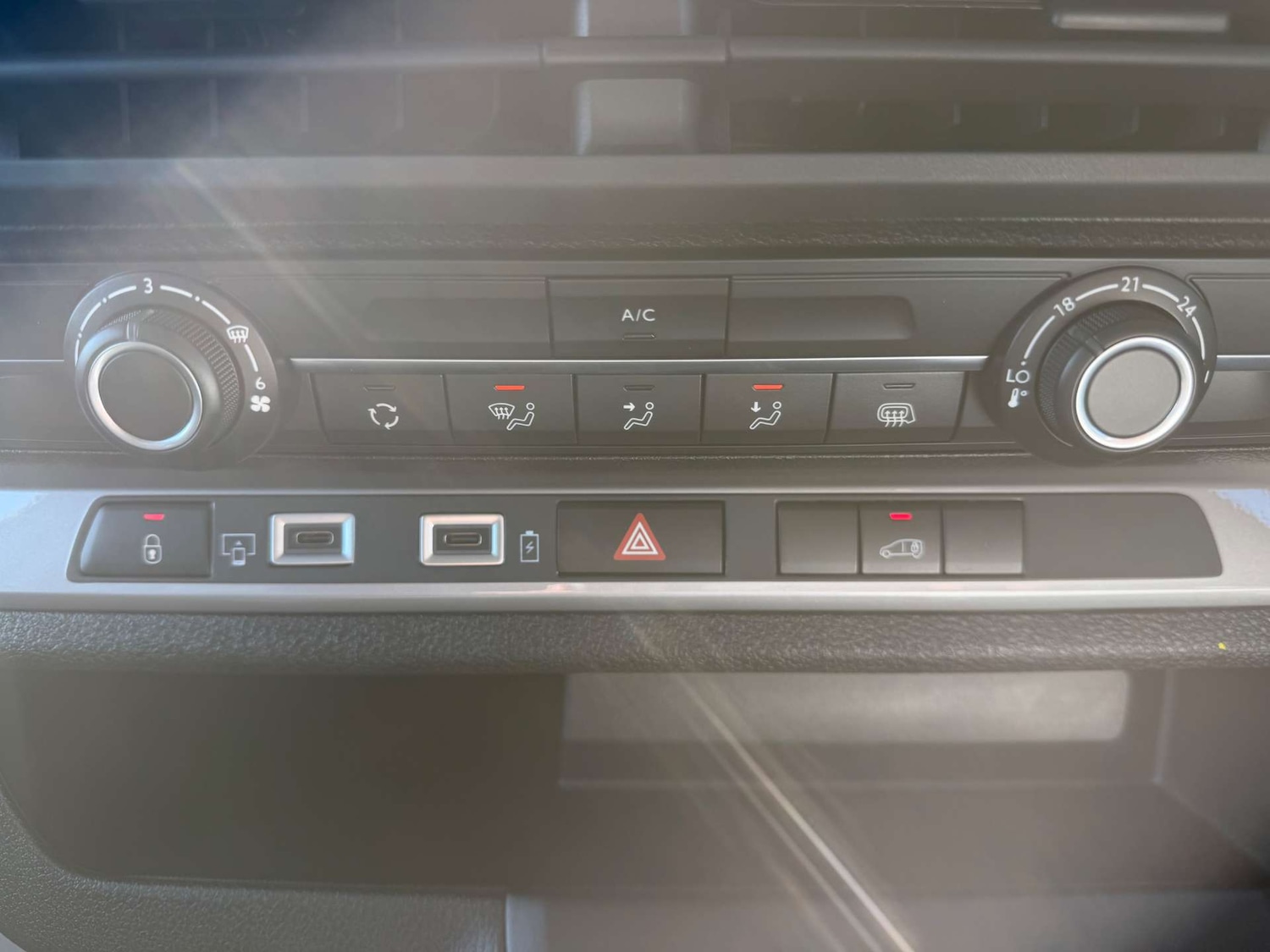 Used Vauxhall Vivaro 2026 for sale - 77953415: Photo 14