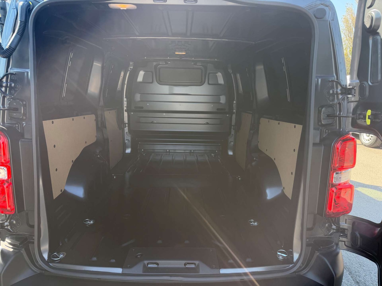 Used Vauxhall Vivaro 2026 for sale - 77953415: Photo 19