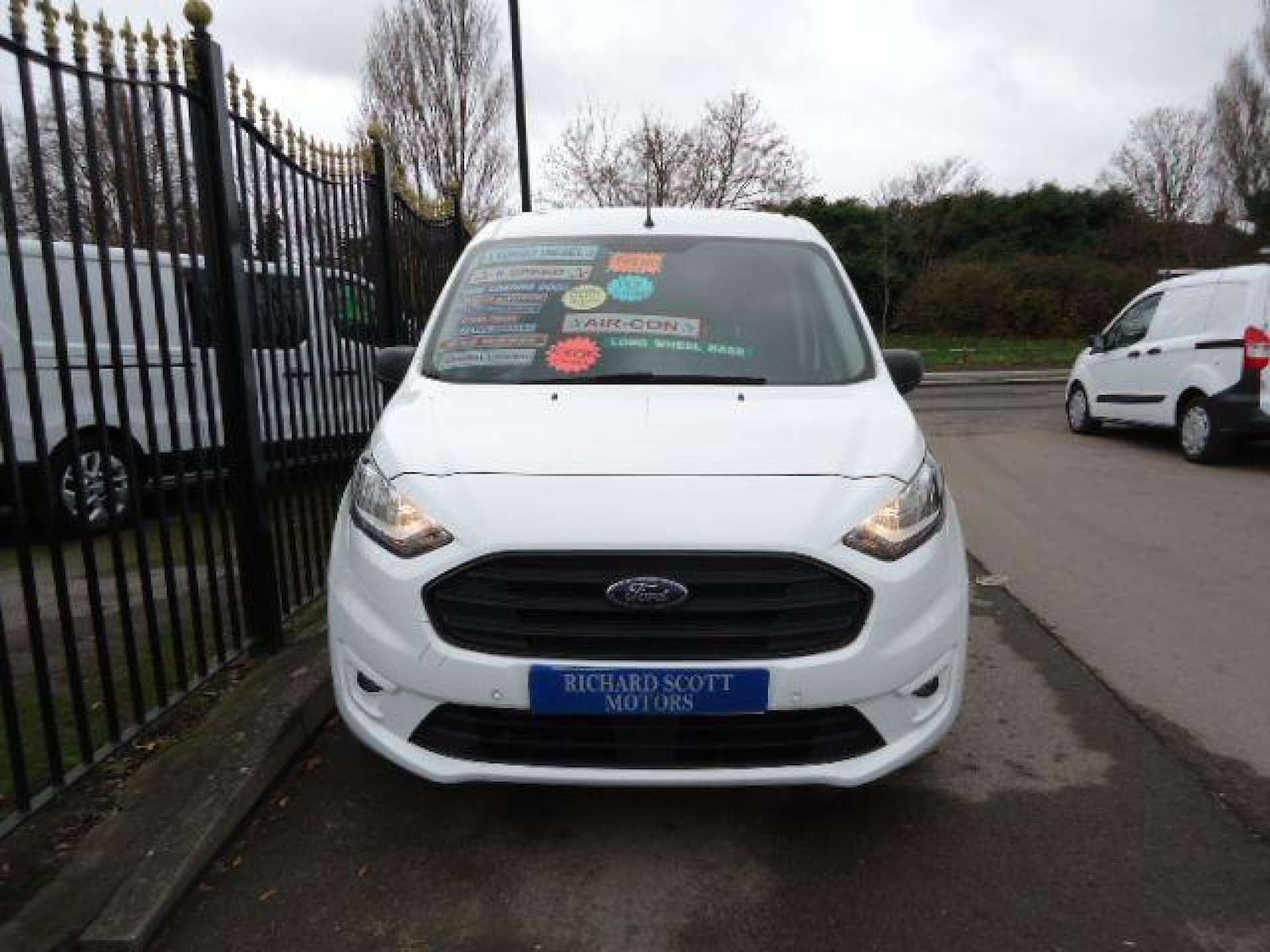 Used Ford Transit Connect 2021 for sale - 76363881: Photo 3