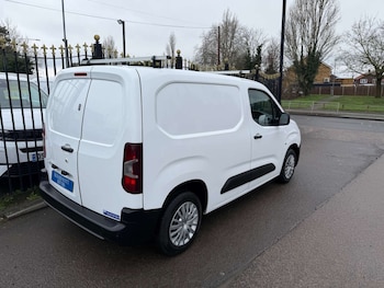 Used Peugeot Partner 2019 for sale - 76601060: Photo