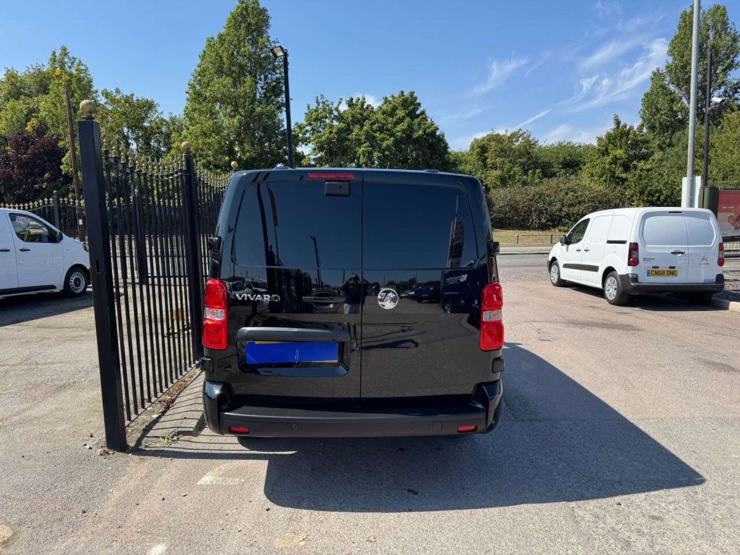 Used Vauxhall Vivaro 2025 for sale - 76600641: Photo 4