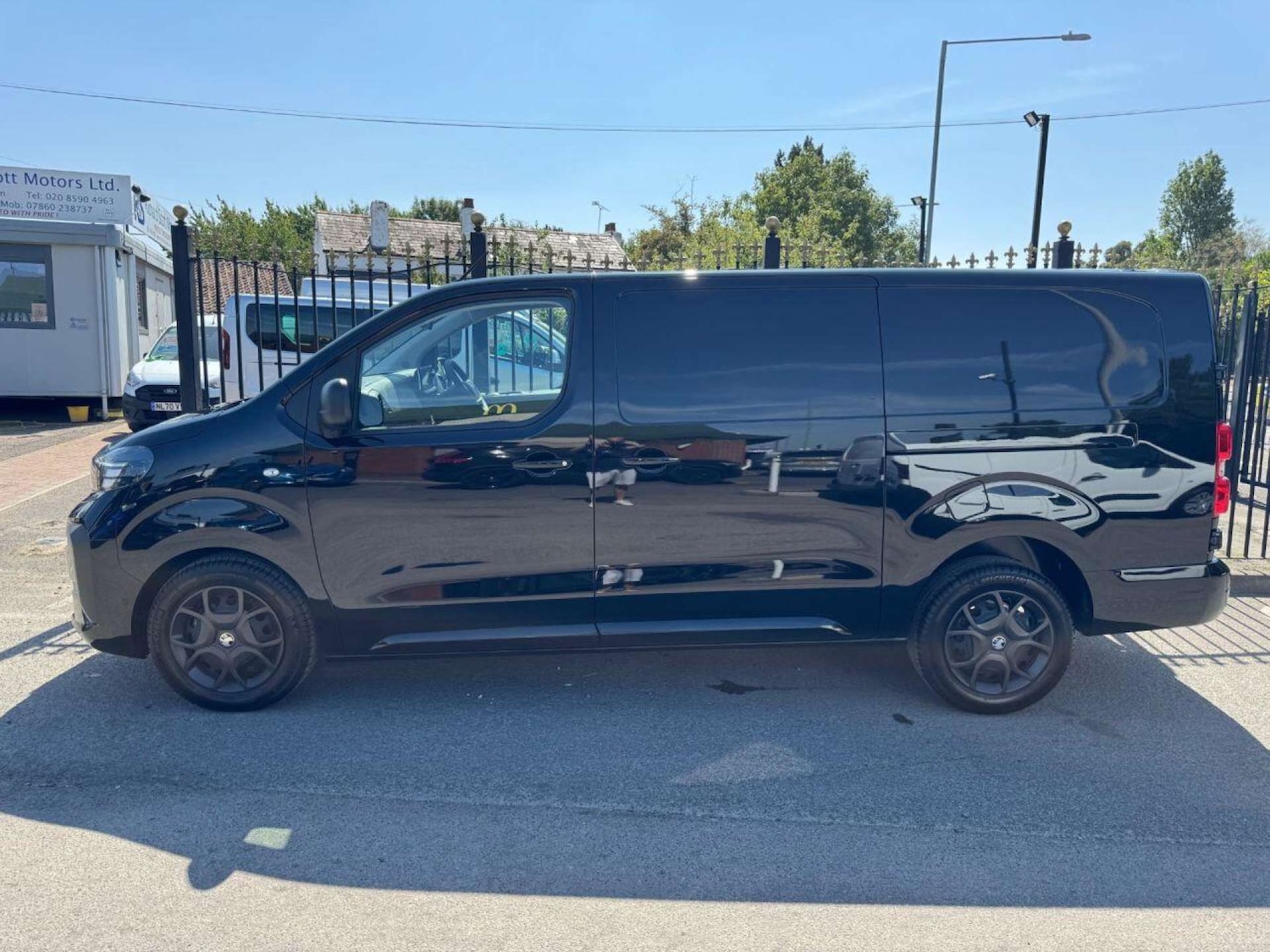 Used Vauxhall Vivaro 2025 for sale - 76600641: Photo 7