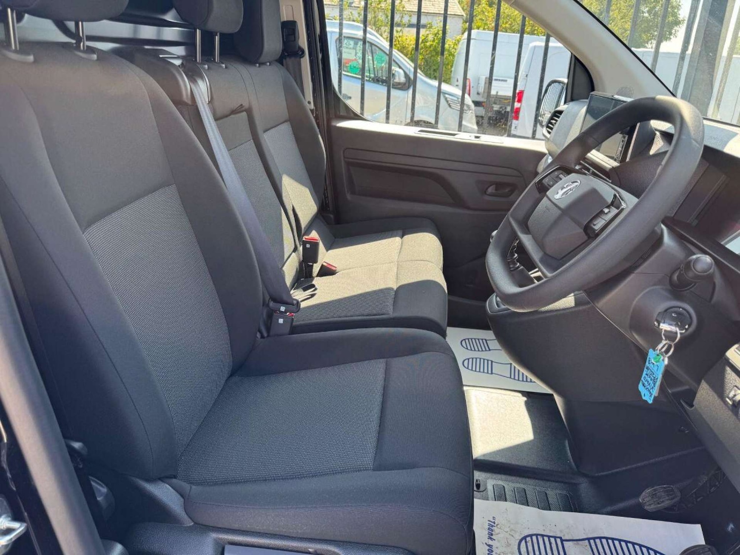 Used Vauxhall Vivaro 2025 for sale - 76600641: Photo 9