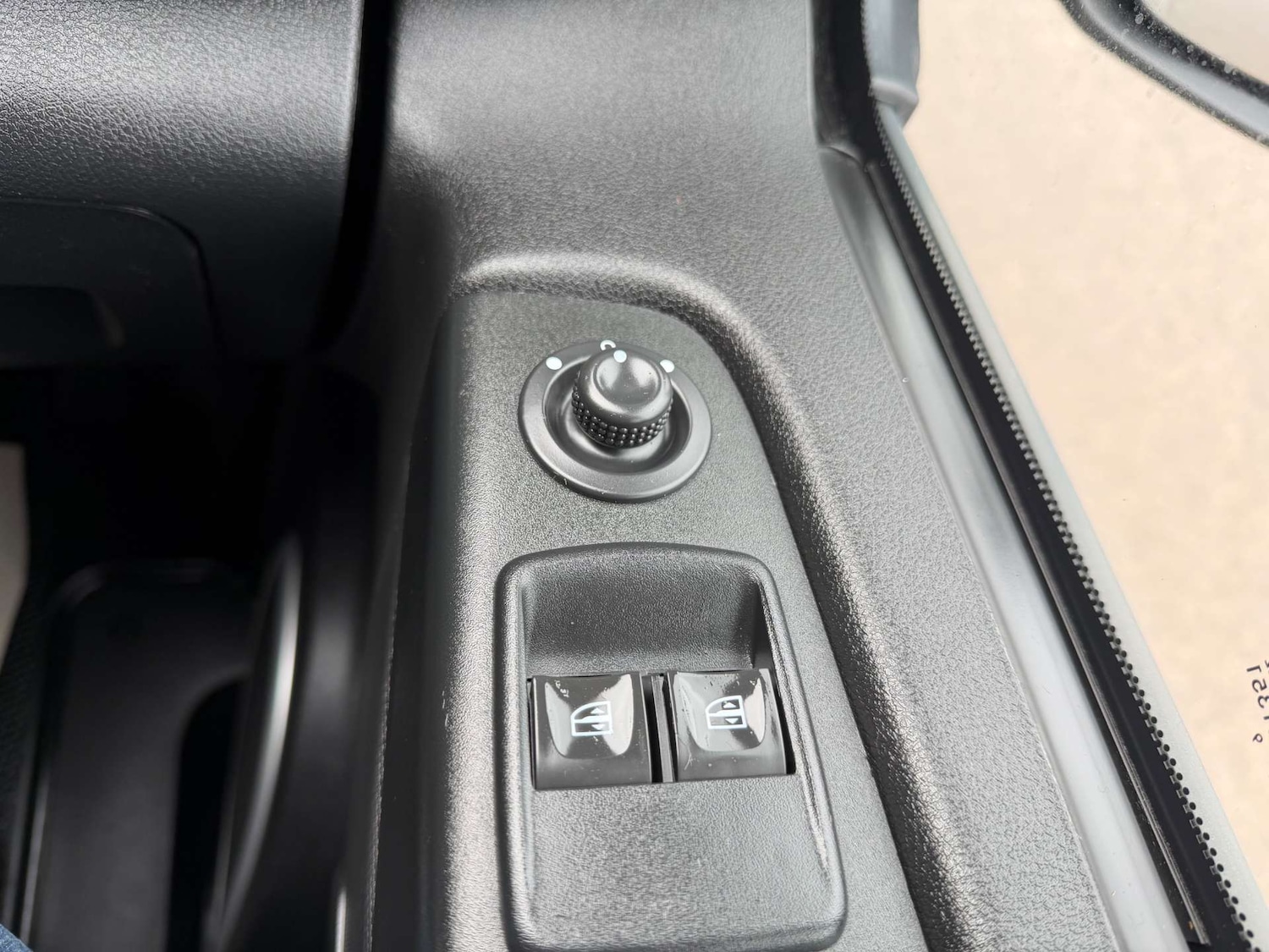 Used Vauxhall Vivaro 2019 for sale - 77355541: Photo 15