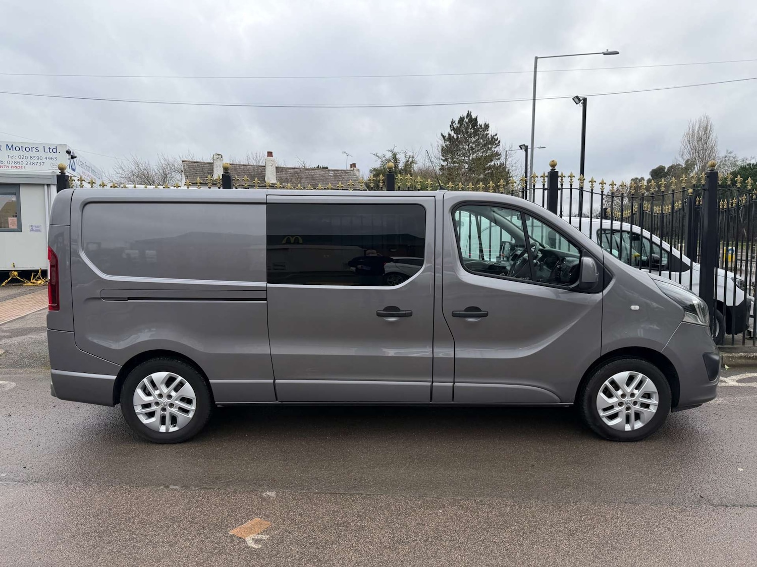 Used Vauxhall Vivaro 2019 for sale - 77355541: Photo 5