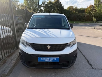 Used Peugeot Partner 2019 for sale - 76065844: Photo