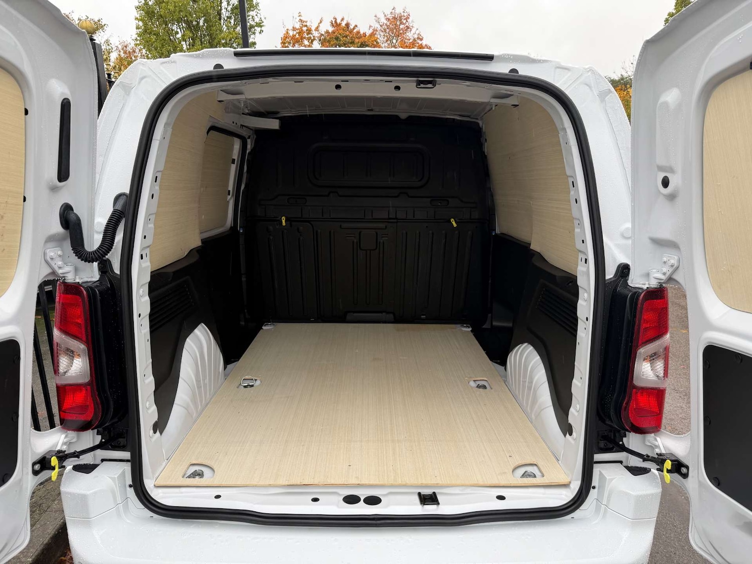 Used Citroen Berlingo 2024 for sale - 76601077: Photo 23