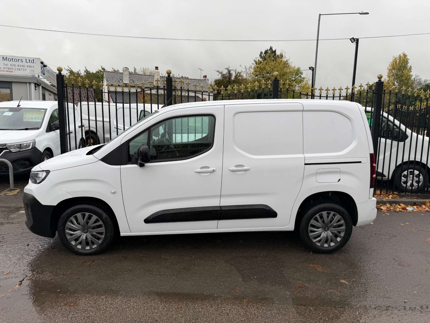 Used Citroen Berlingo 2024 for sale - 76601077: Photo 6