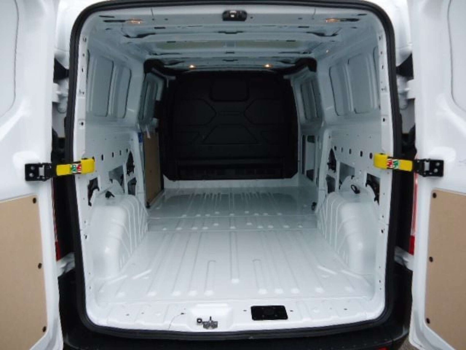 Used Ford Transit Custom 2023 for sale - 76600850: Photo 18