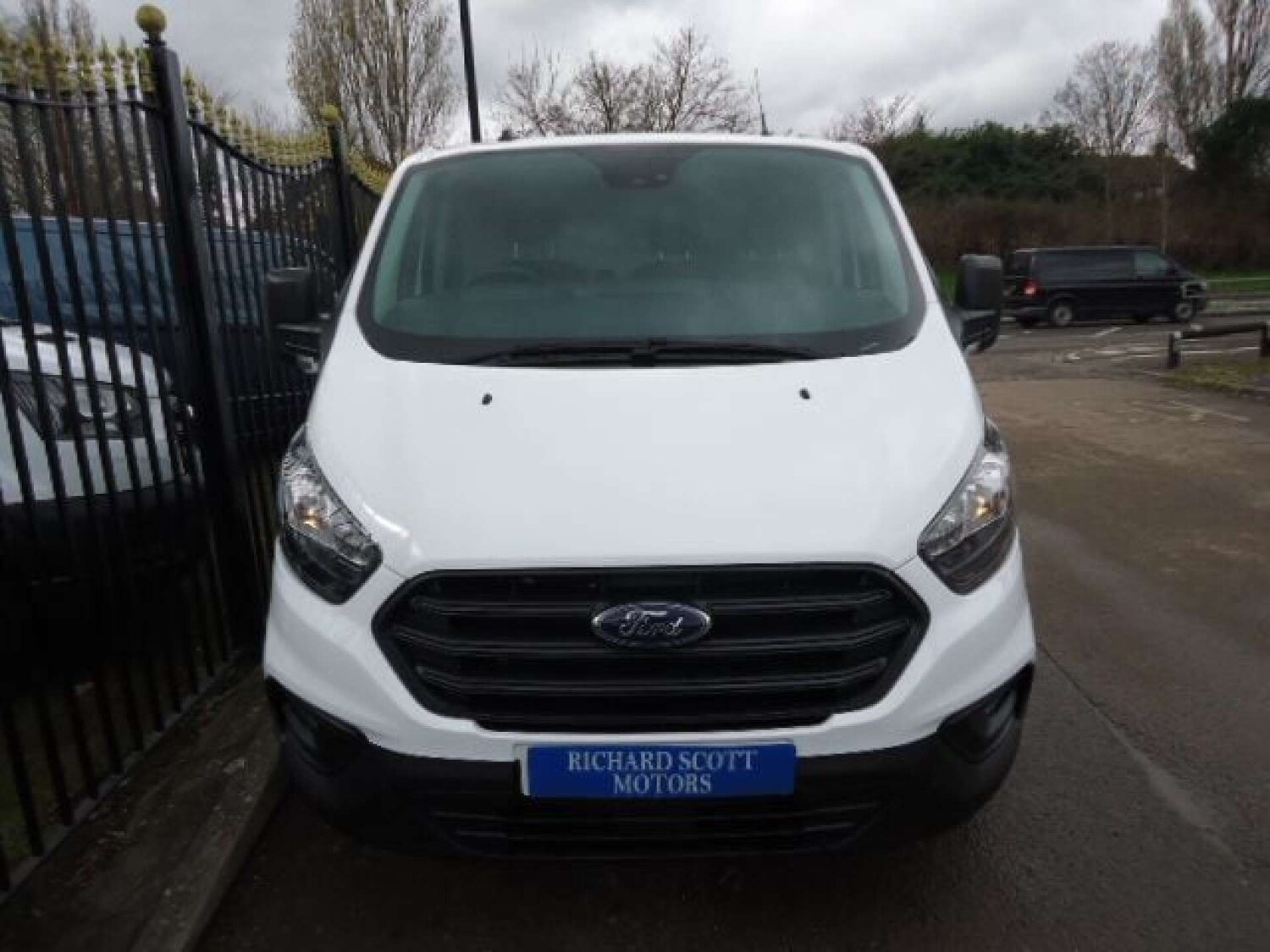Used Ford Transit Custom 2023 for sale - 76600850: Photo 3