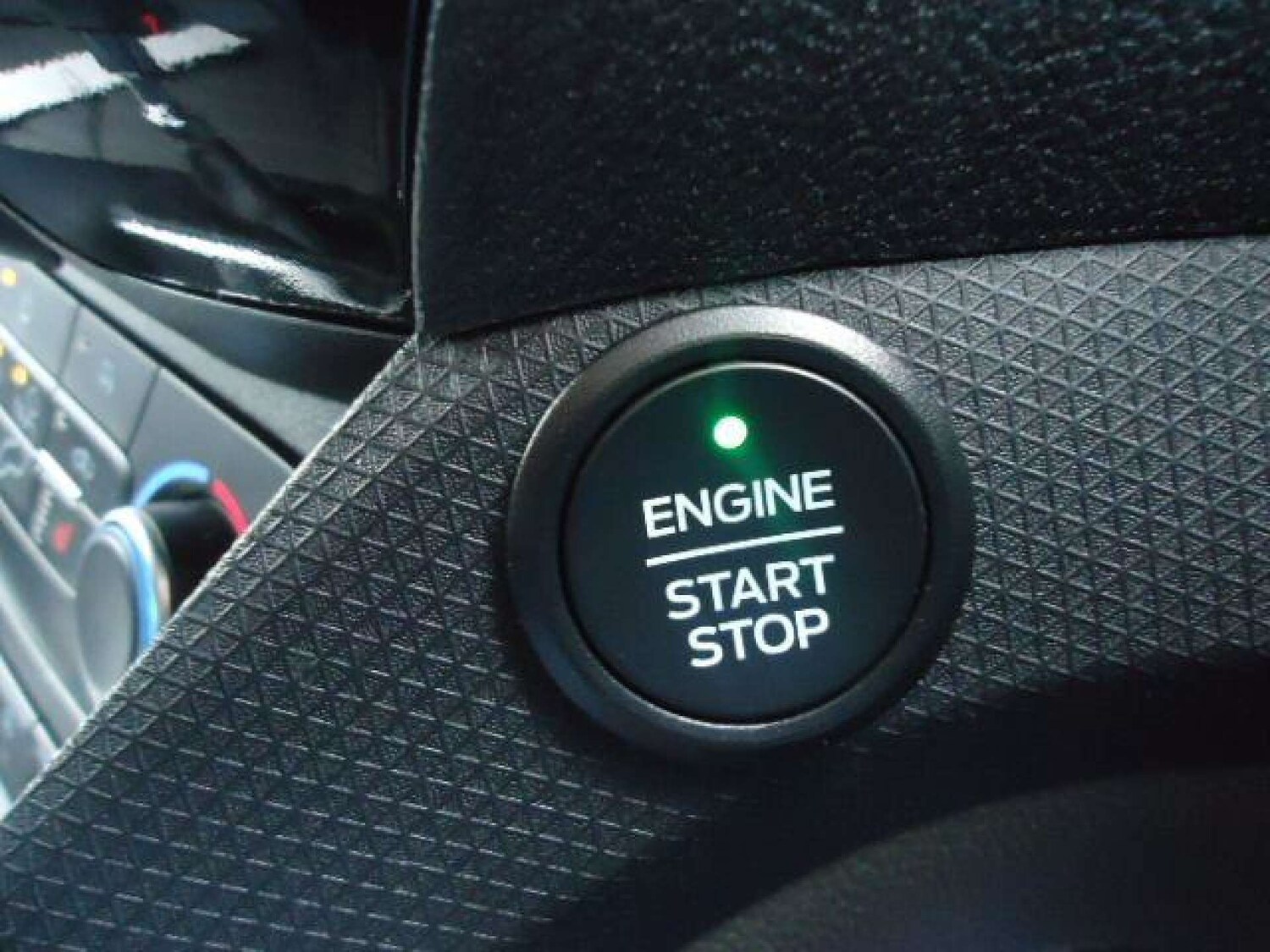 Used Ford Transit Connect 2023 for sale - 76601101: Photo 15