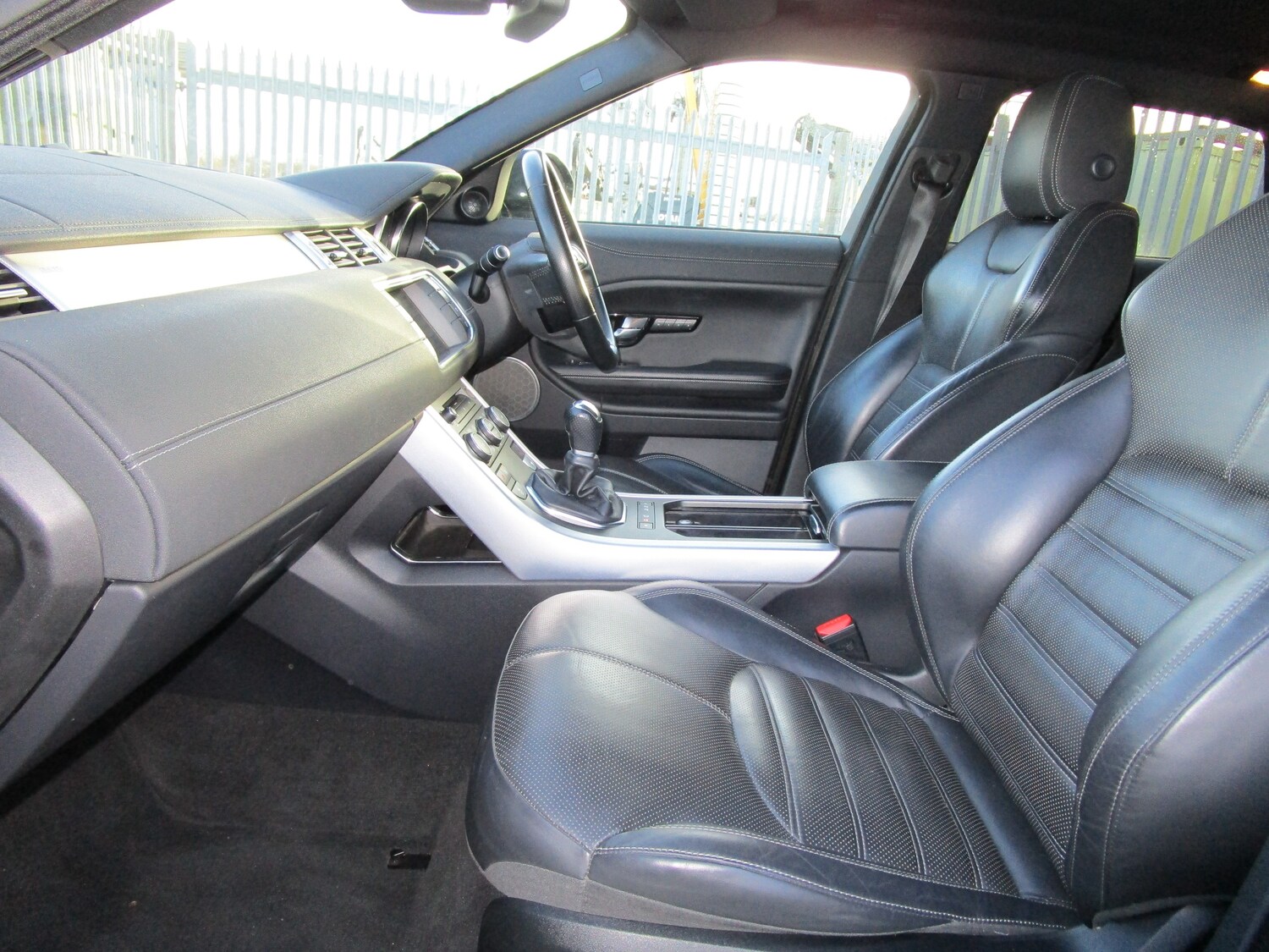 Used Land Rover Range Rover Evoque 2015 for sale - 77582495: Photo 12