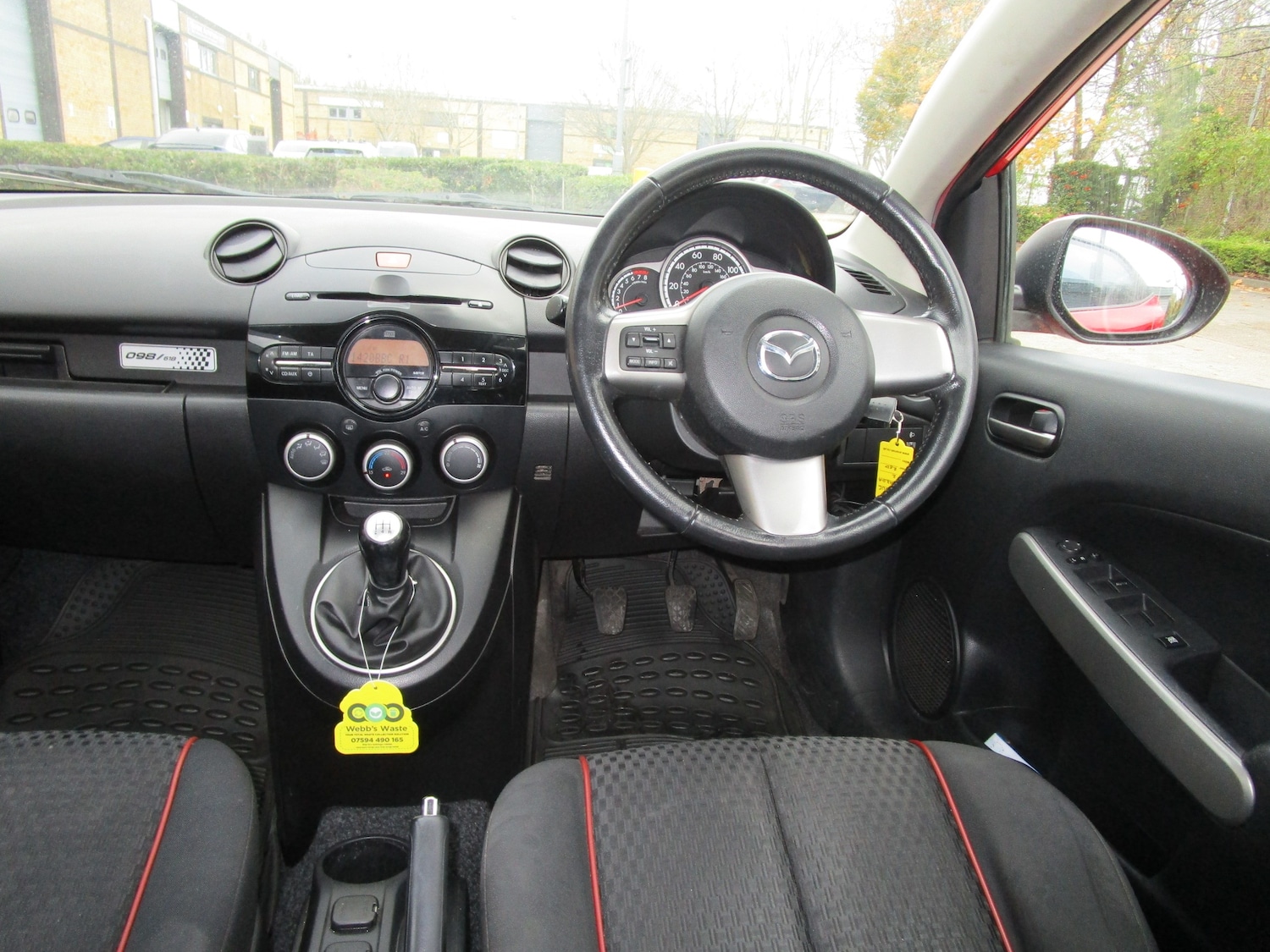 Used Mazda Mazda2 2011 for sale - 76490940: Photo 14