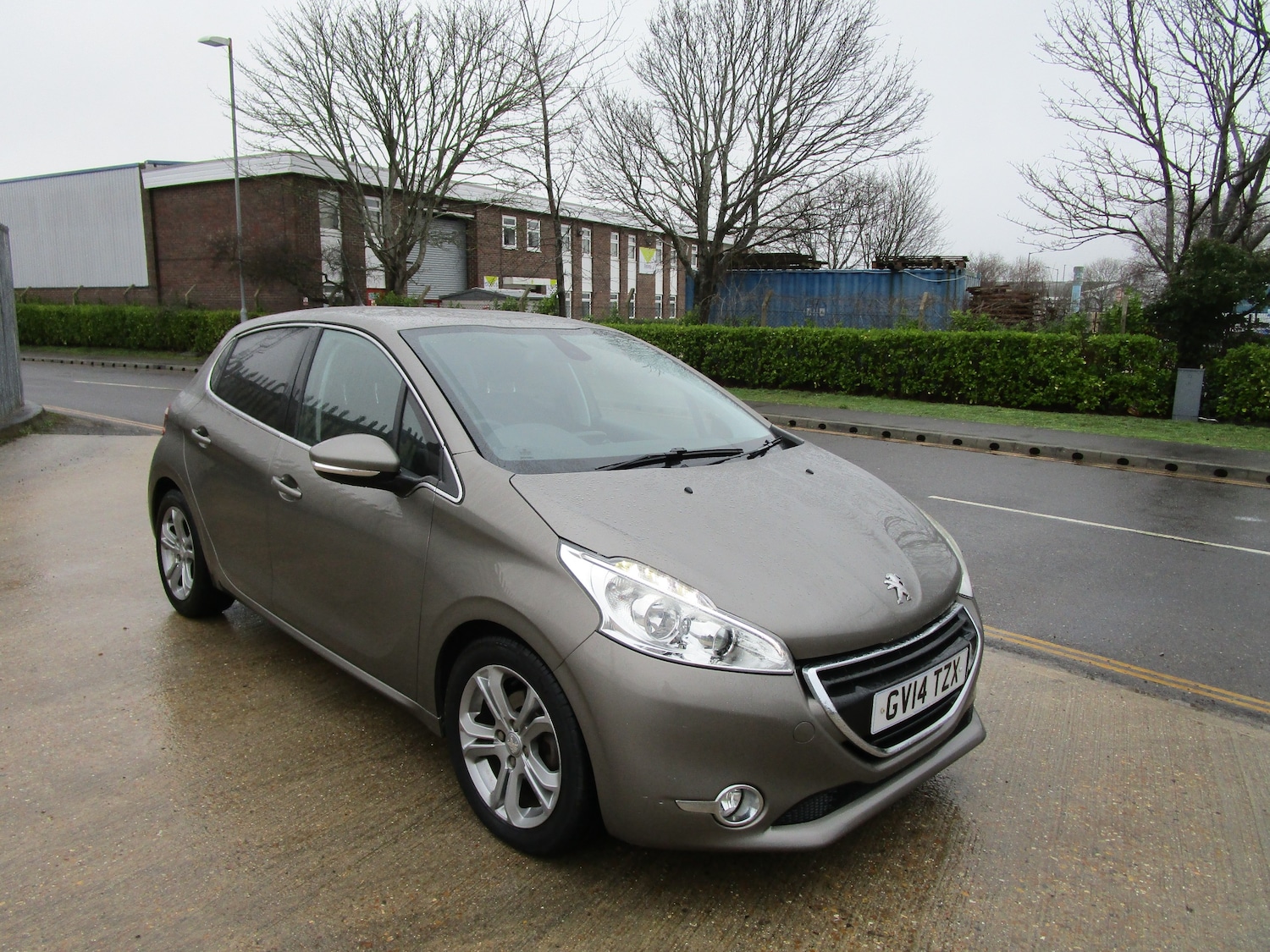 Used Peugeot 208 2014 for sale - 77692005: Photo 1