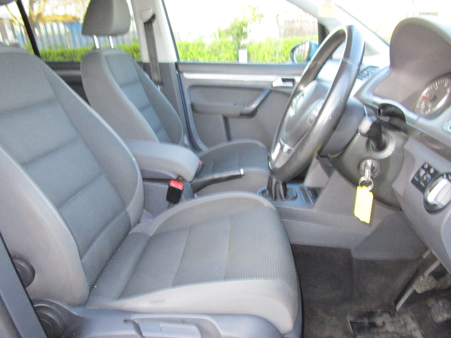 Used Volkswagen Touran 2012 for sale - 77974061: Photo 17