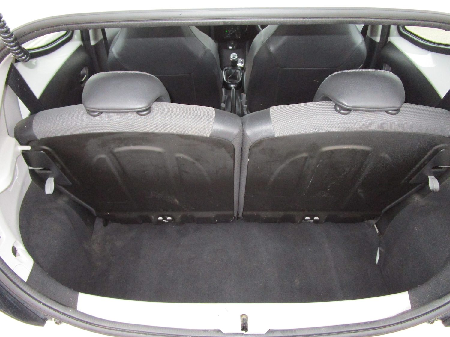 Used Toyota AYGO 2015 for sale - 77620365: Photo 10