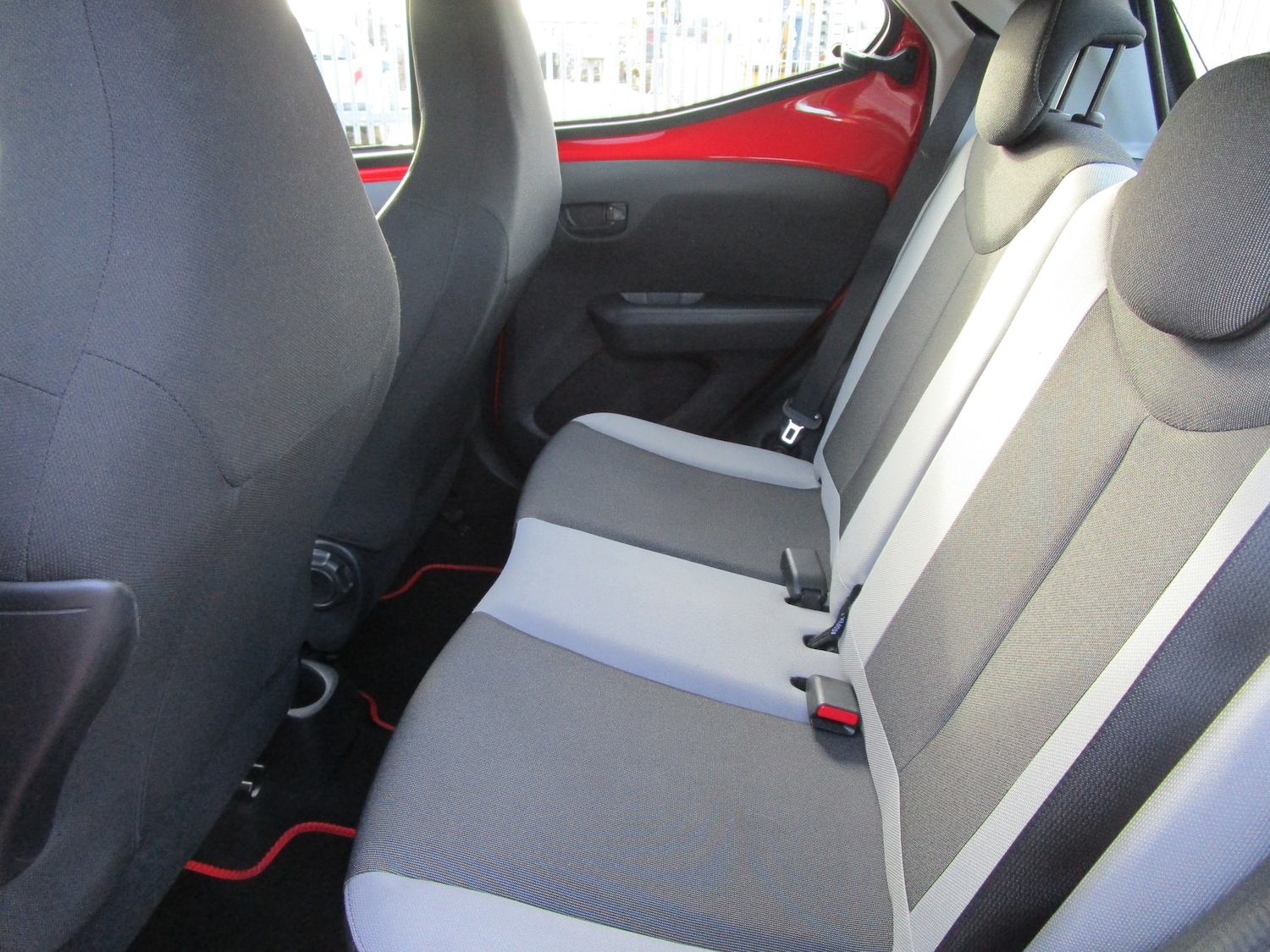 Used Toyota AYGO 2014 for sale - 76588738: Photo 10