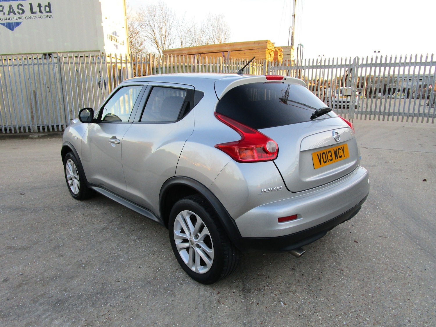Used Nissan Juke 2013 for sale - 77249450: Photo 2