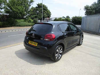 Used Citroen C3 2018 for sale - 79308295: Photo