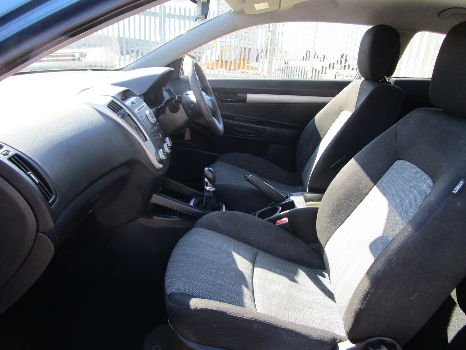 Used Kia Pro Ceed 2010 for sale - 77516583: Photo 12