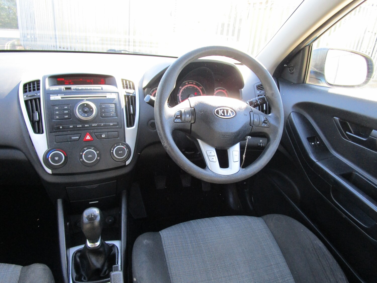 Used Kia Pro Ceed 2010 for sale - 77516583: Photo 14