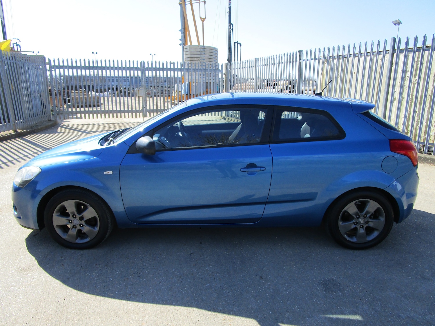 Used Kia Pro Ceed 2010 for sale - 77516583: Photo 8