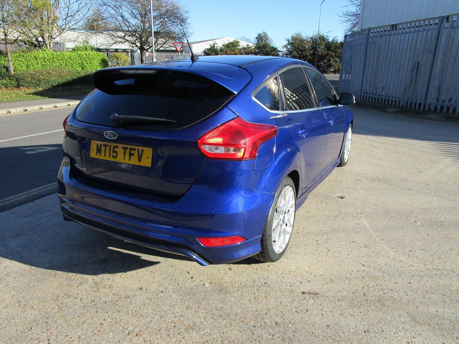 Used Ford Focus 2015 for sale - 77023532: Photo 4