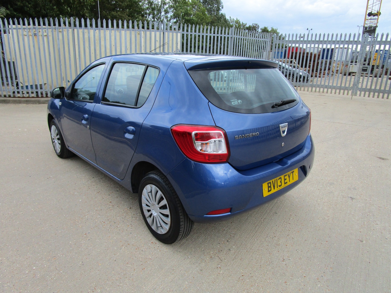 Used Dacia Sandero 2013 for sale - 76438899: Photo 4