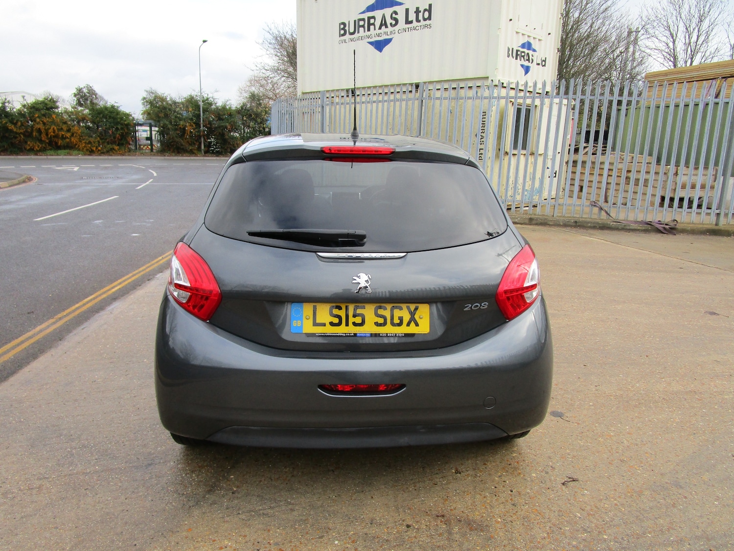 Used Peugeot 208 2015 for sale - 76685529: Photo 7