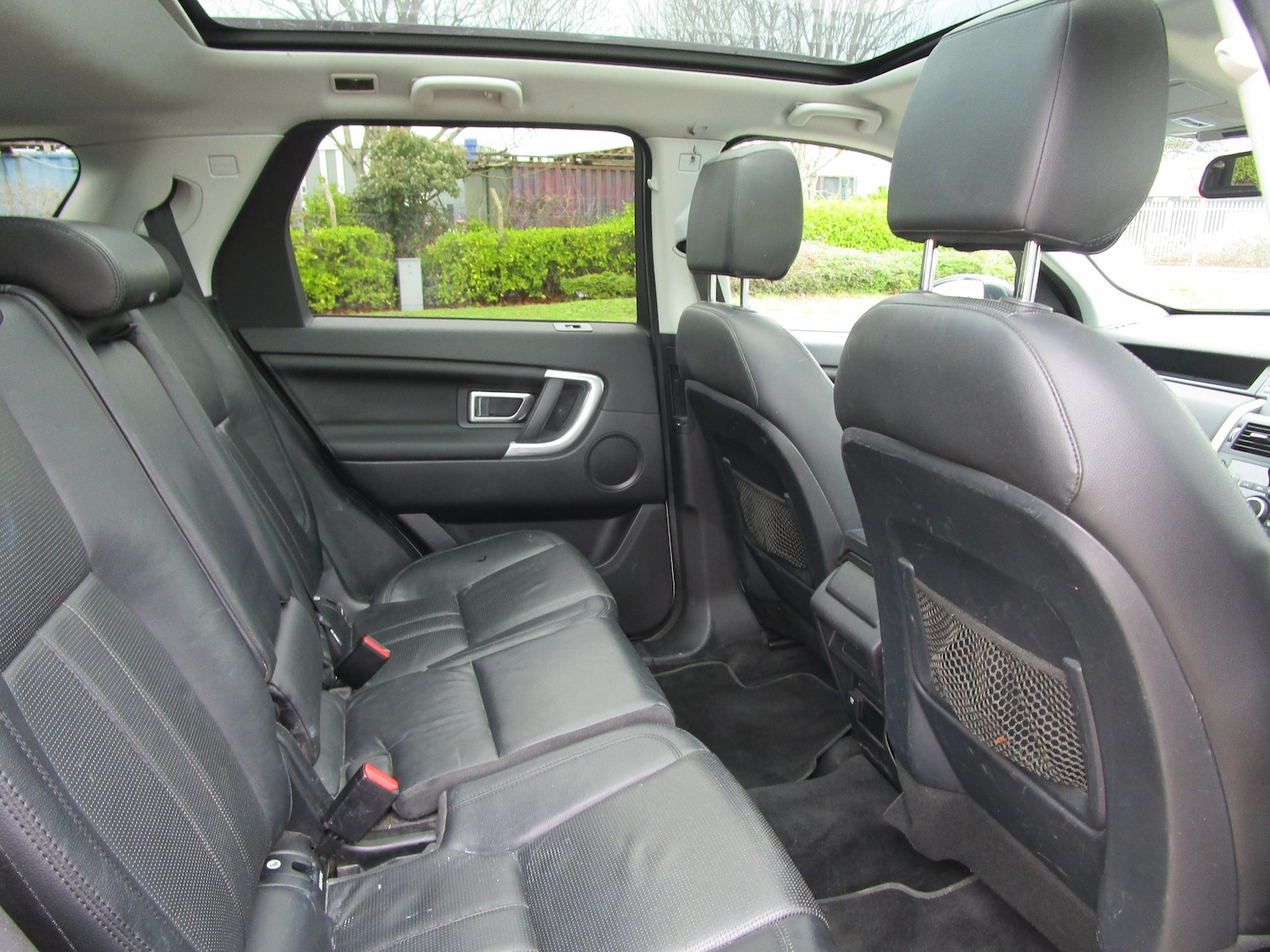 Used Land Rover Discovery Sport 2015 for sale - 77200800: Photo 16