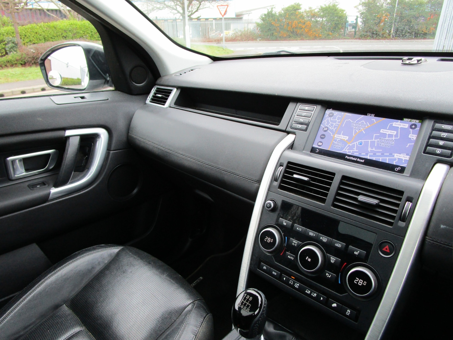 Used Land Rover Discovery Sport 2015 for sale - 77200800: Photo 20