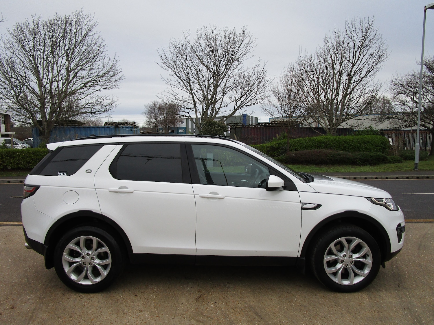Used Land Rover Discovery Sport 2015 for sale - 77200800: Photo 6