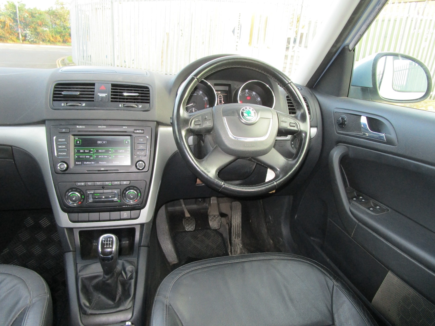 Used Skoda Yeti 2011 for sale - 76711930: Photo 14