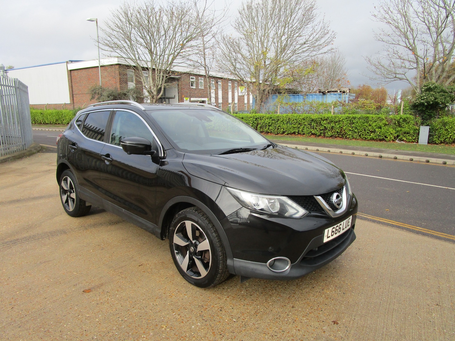 Used Nissan Qashqai 2015 for sale - 76490906: Photo 1