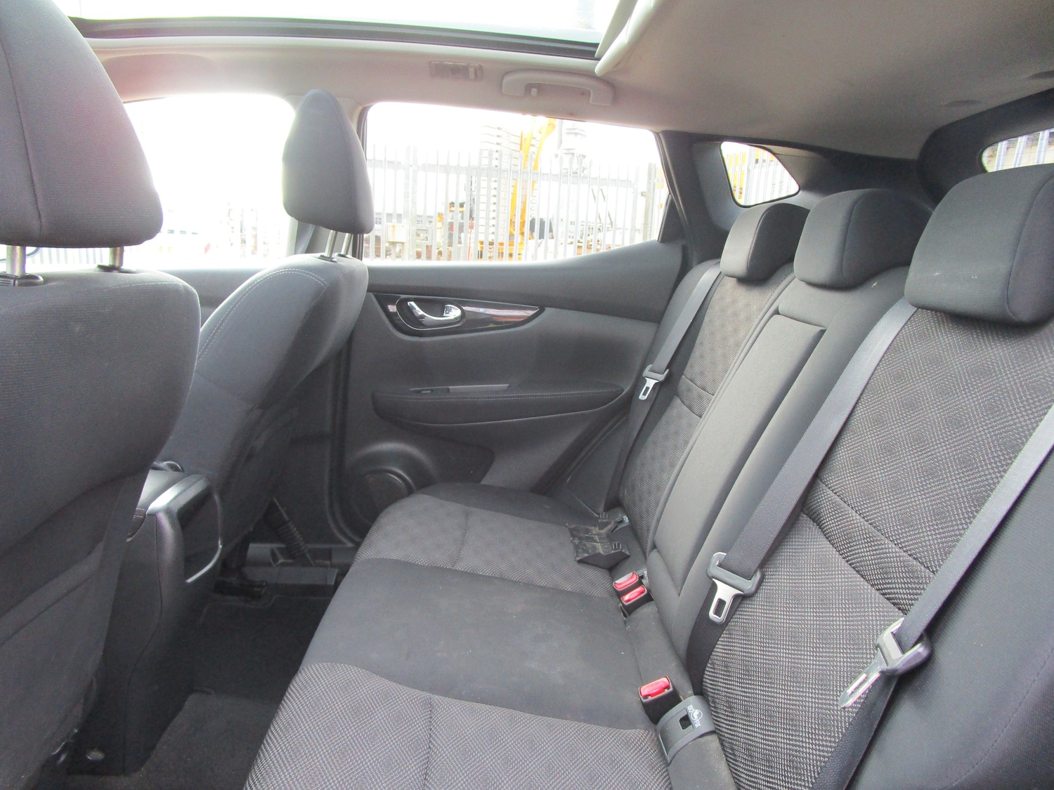 Used Nissan Qashqai 2015 for sale - 76490906: Photo 11