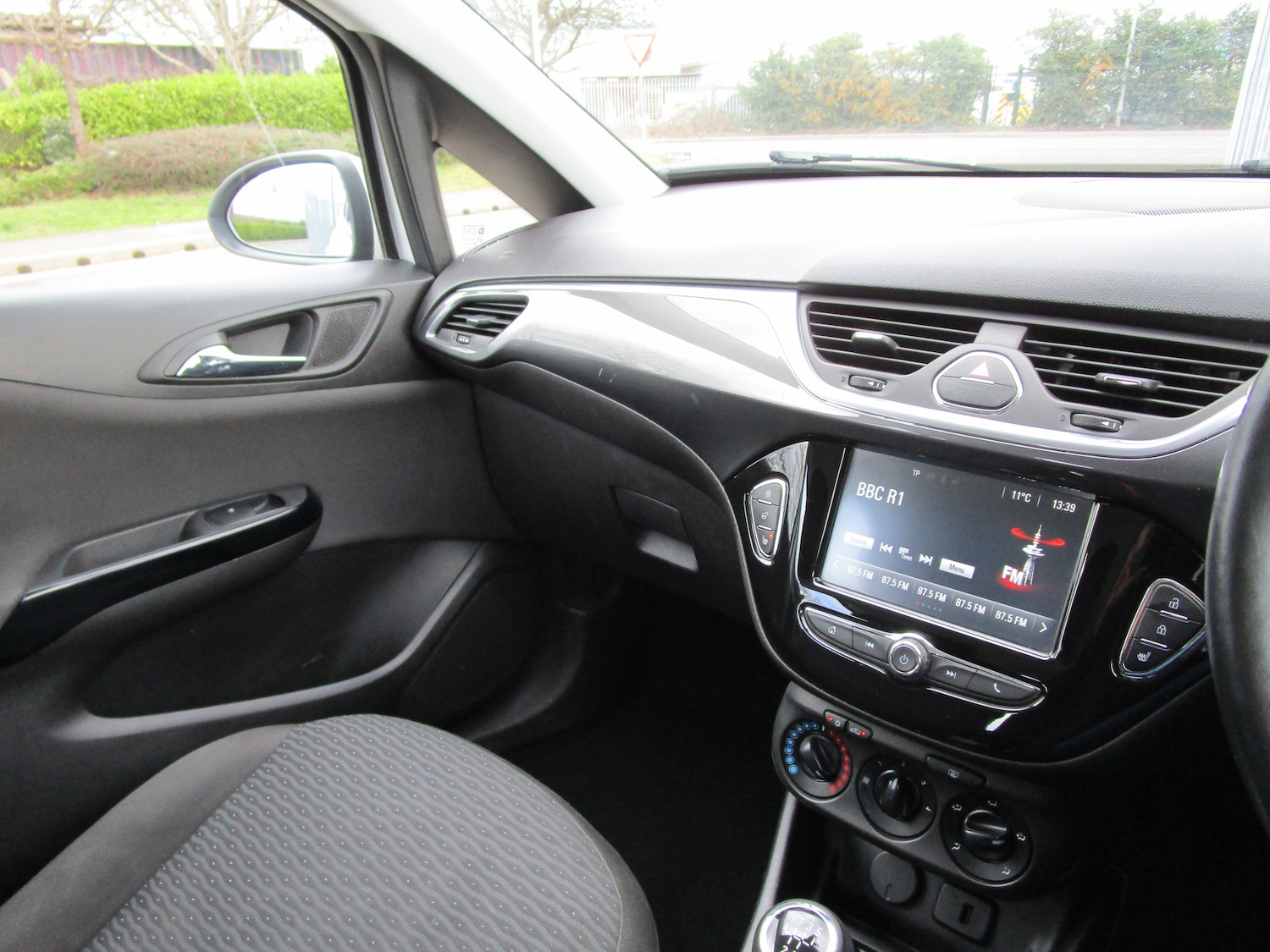 Used Vauxhall Corsa 2016 for sale - 77570955: Photo 16